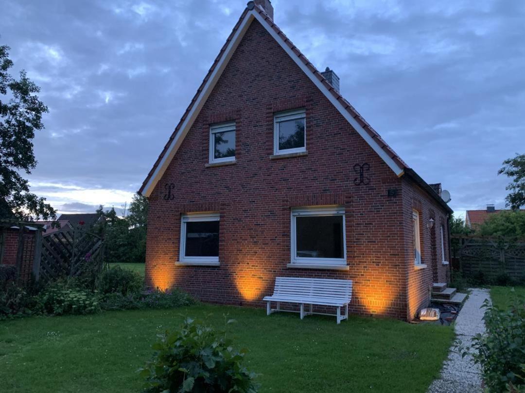 Neu! Schickes Und Modernes Ferienhaus Ant Zingel Krummhoern Exterior photo